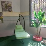 Upholstered chaise longue